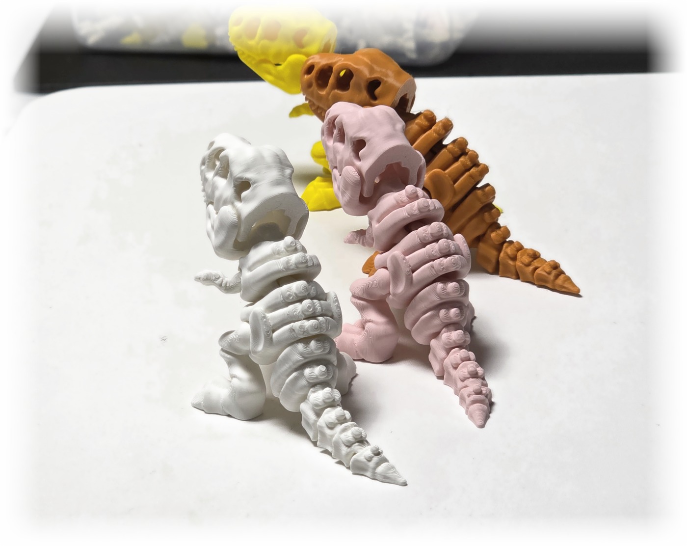 척추 마디 분절 가동 구조 — 꼬리부터 턱까지 따로 움직이는 관절